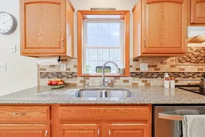 8 Wallis St, Douglas, MA 01516 - Photo 14