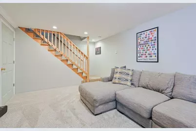 8 Wallis St, Douglas, MA 01516 - Photo 26