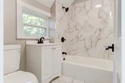 63 Oak St, Ludlow, MA 01056 - Photo 8