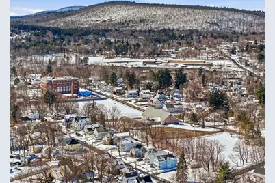 47 Hale St, Leominster, MA 01453 - Photo 40