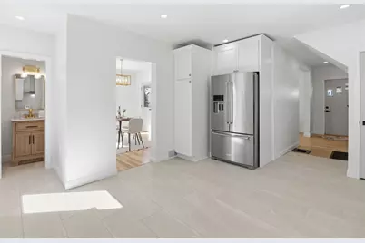 47 Hale St, Leominster, MA 01453 - Photo 16