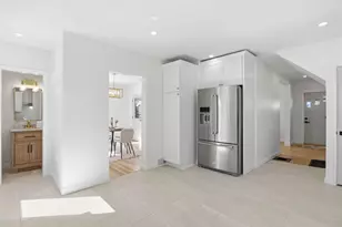 47 Hale St, Leominster, MA 01453 - Photo 16