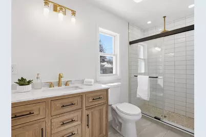 47 Hale St, Leominster, MA 01453 - Photo 20