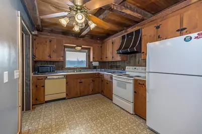 1083 Mount Elam Rd, Leominster, MA 01453 - Photo 6