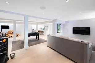 123 Centre St, Brookline, MA 02446 - Photo 12