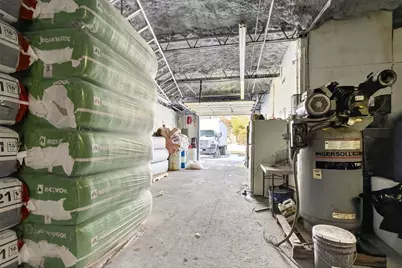 236 Weymouth St, Rockland, MA 02370 - Photo 14