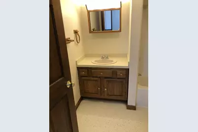 325 Mammoth Rd #2, Lowell, MA 01854 - Photo 12