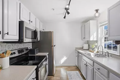 147 Costitution Drive #147, Fitchburg, MA 01420 - Photo 4