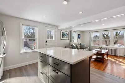 2 Riverlin Pkwy, Millbury, MA 01527 - Photo 4