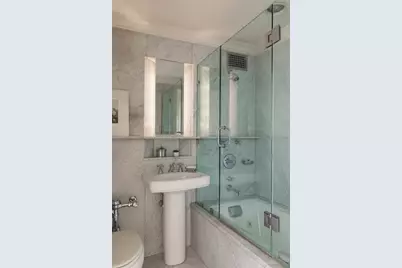 172 Beacon Street #4, Boston, MA 02116 - Photo 16