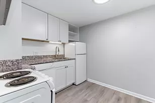 596 Boston Post Rd E, Marlborough, MA 01752 - Photo 8