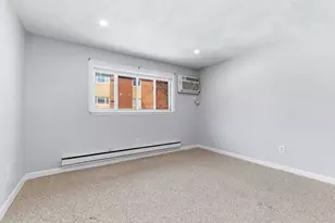 596 Boston Post Rd E, Marlborough, MA 01752 - Photo 4