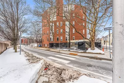 20 Chestnut St #11, Cambridge, MA 02139 - Photo 16