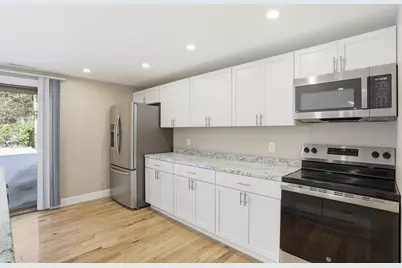 238 Brown Bear Crossing #238, Acton, MA 01718 - Photo 8