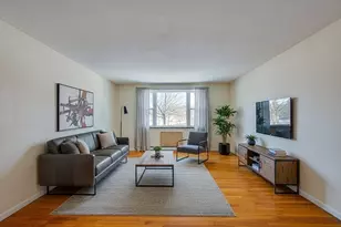 70 Jamaicaway, Boston, MA 02130 - Photo 2