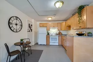 70 Jamaicaway, Boston, MA 02130 - Photo 2