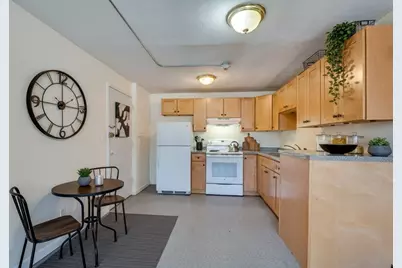 70 Jamaicaway #5, Boston, MA 02130 - Photo 2