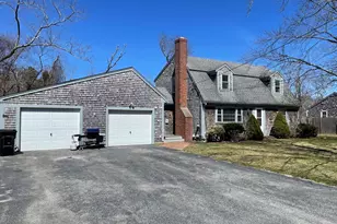 22 Winsome Rd, Yarmouth, MA 02664 - Photo 4