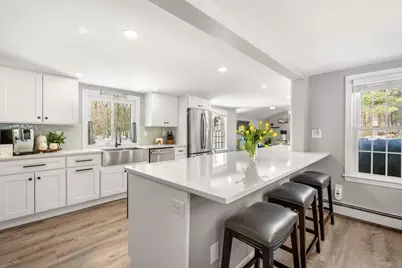 738 Whiting St, Hanover, MA 02339 - Photo 4