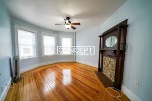 22 Winslow Rd, Brookline, MA 02446 - Photo 4