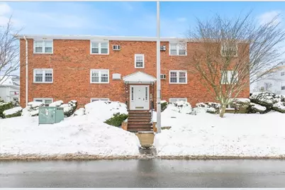 40 Railroad Ave #B2, Beverly, MA 01915 - Photo 2