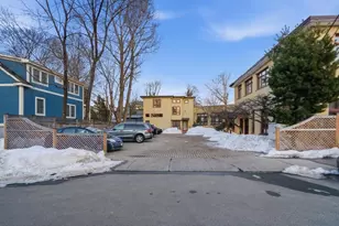 38 Brookford St, Cambridge, MA 02140 - Photo 32