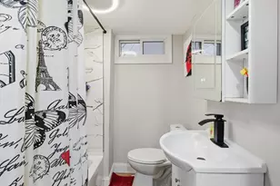 238 E Main St, Chicopee, MA 01020 - Photo 18