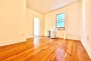 26 Chiswick Rd, Boston, MA 02135 - Photo 8