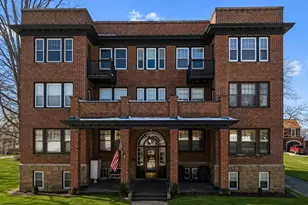 138 Main St, Fairhaven, MA 02719 - Photo 2