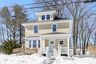 27 Montague St, Worcester, MA 01603 - Photo 2