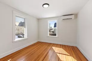 27 Montague St, Worcester, MA 01603 - Photo 22