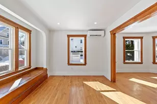 27 Montague St, Worcester, MA 01603 - Photo 16