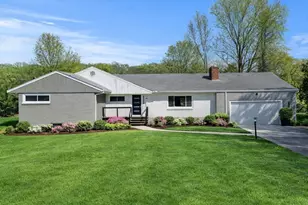 44 Foster St, Danvers, MA 01923 - Photo 4