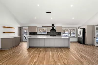 44 Foster St, Danvers, MA 01923 - Photo 6