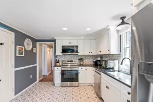 56 Garvin St, Oak Bluffs, MA 02557 - Photo 8