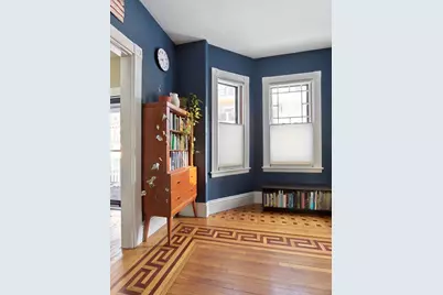 10 Sanborn Ave, Somerville, MA 02143 - Photo 22