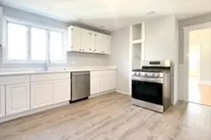 21 Crest Ave, Chelsea, MA 02150 - Photo 8