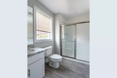 33 Covington #1, Boston, MA 02127 - Photo 8