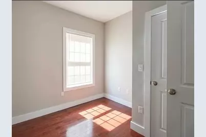 33 Covington #2, Boston, MA 02127 - Photo 4