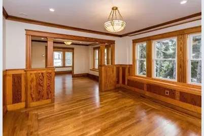 16 Trowbridge St #2nd Floor, Belmont, MA 02478 - Photo 8