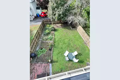 16 Trowbridge St #2nd Floor, Belmont, MA 02478 - Photo 38