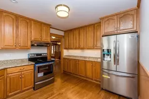 16 Trowbridge St, Belmont, MA 02478 - Photo 4