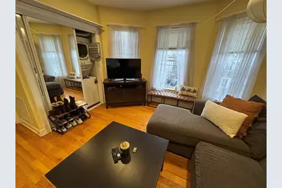 10 Jay St #2, Somerville, MA 02144 - Photo 4