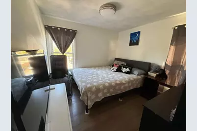 642-648 Eastern Ave #1, Lynn, MA 01902 - Photo 4