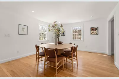 141 Hampshire Road, Wellesley, MA 02481 - Photo 6