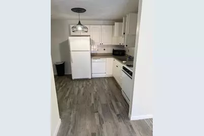 351 Pawtucket Blvd #29, Lowell, MA 01854 - Photo 4