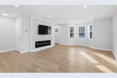 19 Garden Street #19, Haverhill, MA 01830 - Photo 8