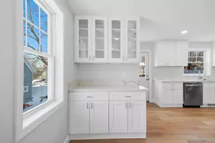 19 Garden St, Haverhill, MA 01830 - Photo 16