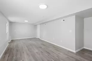 19 Garden St, Haverhill, MA 01830 - Photo 38