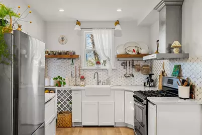 1000 Winthrop Ave #2, Revere, MA 02151 - Photo 4